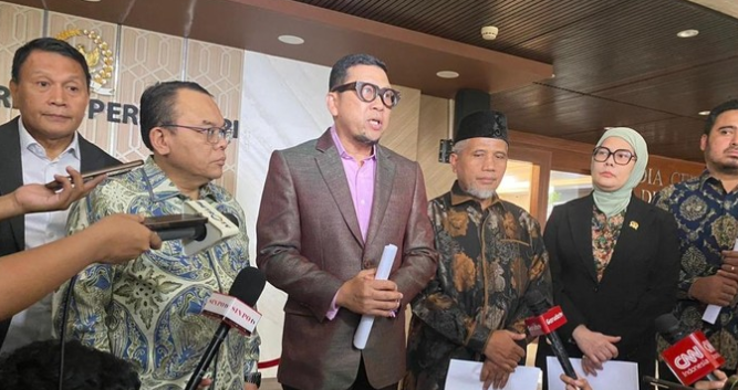Foto: Sejumlah anggota DPR hingga DPD RI membentuk Kaukus Parlemen untuk Perdamaian Dunia menyikapi kondisi geopolitik. (Dwi R/detikcom)