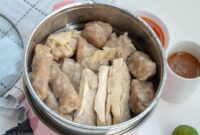 Simak cara membedakan siomay dari ikan tenggiri dengan siomay dari ikan sapu-sapu menurut chef. ( shutterstock/wistiaman)