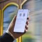 Samsung Galaxy S26 Ultra hadir dengan Privacy Display untuk melindungi layar dari intipan di ruang publik, didukung riset perilaku pengguna.