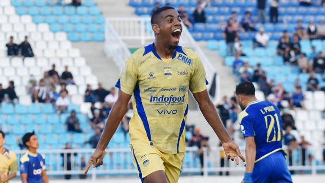 Jadwal kickoff Persib Bandung vs Arema FC dimajukan. (Arsip Persib Bandung)
