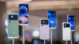 Jajaran produk HP Smartphone Xiaomi. dok: Bloomberg
