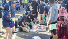 Latihan CPR untuk warga di CFD Bundaran HI. (Taufiq/detikcom)