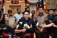 Menteri Pemuda dan Olahraga Republik Indonesia (Menpora RI) Erick Thohir menerima Menteri Perumahan dan Kawasan Permukiman (PKP), Pak Maruarar Sirait, di kantor Kemenpora, Kamis (16/4) sore.(foto:bagus/kemenpora.go.id)