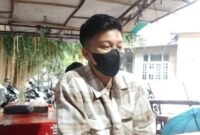 Erfastino Reynaldi (36) alias Rey Malawat alias Yupi Rere saat memberikan klarifikasi atas tuduhan penipuan dari istrinya, Intan Anggraeni (Foto: Dok. Istimewa)