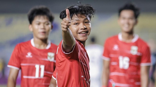 Timnas Indonesia akan bertemu Malaysia pada laga kedua fase grup Piala AFF U-17 2026. (ANTARA FOTO/Rizal Hanafi)