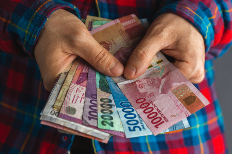 Ilustrasi rupiah. (Shutterstock/Travis182)