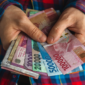 Ilustrasi rupiah. (Shutterstock/Travis182)